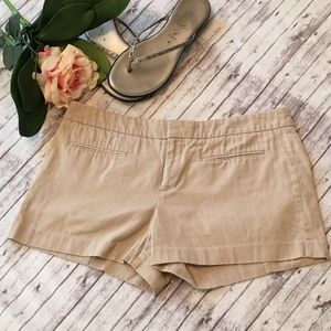 Soft GAP Solid Canvas Khaki Shorts Size 6